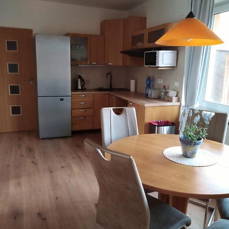Apartman Pod Zamkem Austerlitz Exterior foto